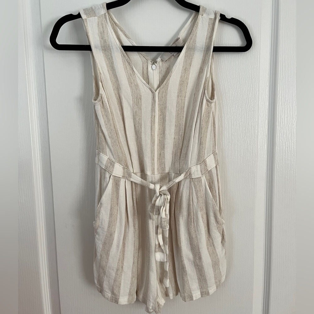 Loft Romper 00P beige and white striped